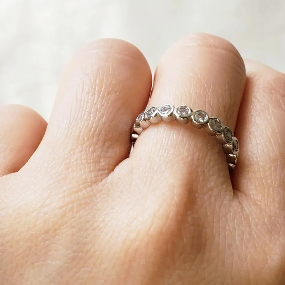 Bezel eternity ring N730 - Picture 3 of 8